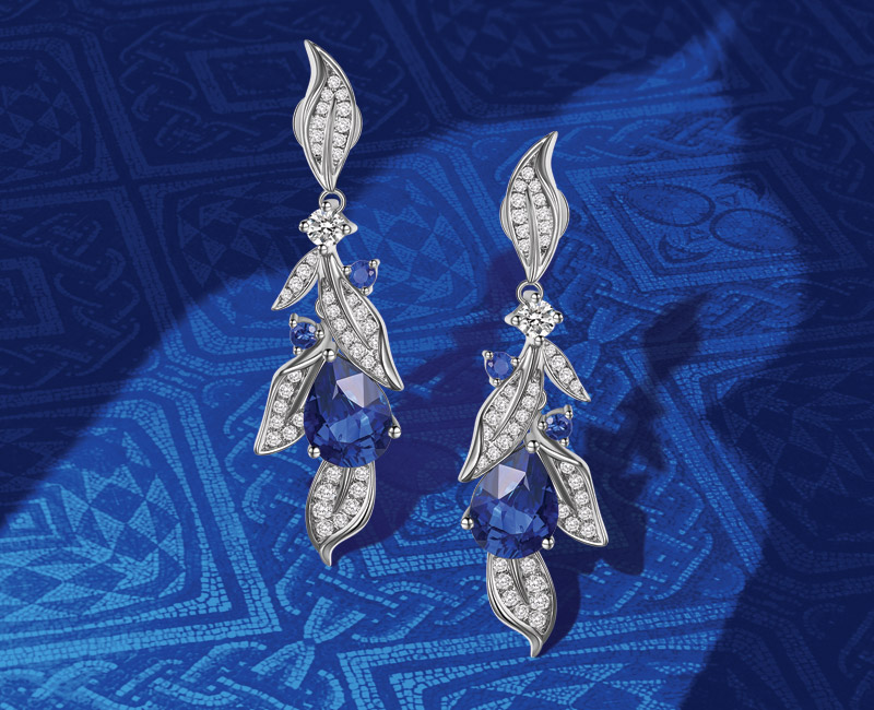 Collection Romance : fabrication de bijoux sur-mesure et collections propres en haute joaillerie.